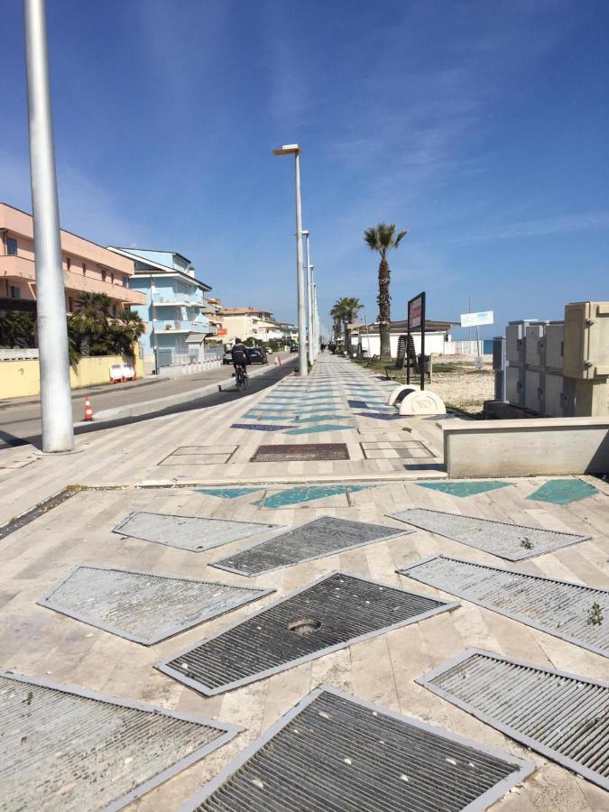 Pousada Copacabana Praia - Affittacamere - Casa Vacanza A Porto SantʼElpidio 外观 照片
