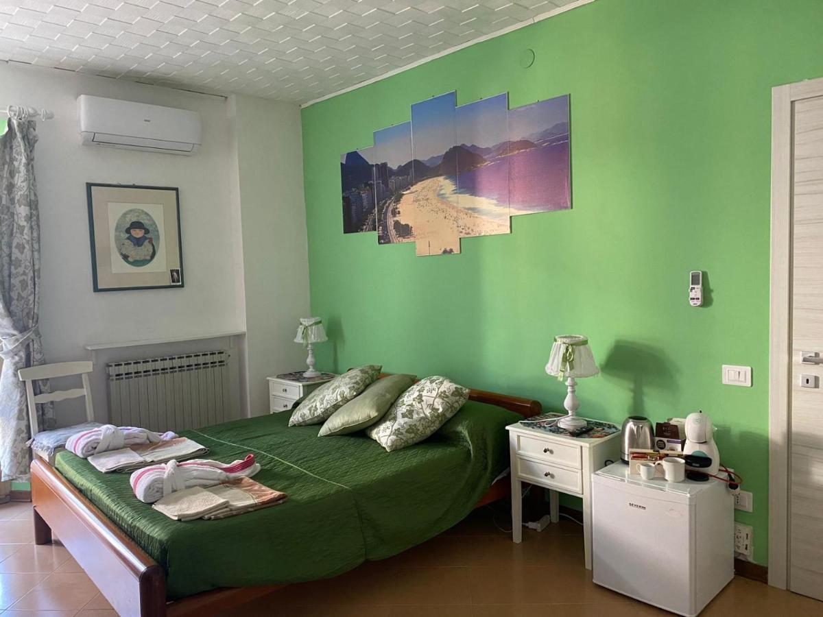 Pousada Copacabana Praia - Affittacamere - Casa Vacanza A Porto SantʼElpidio 外观 照片